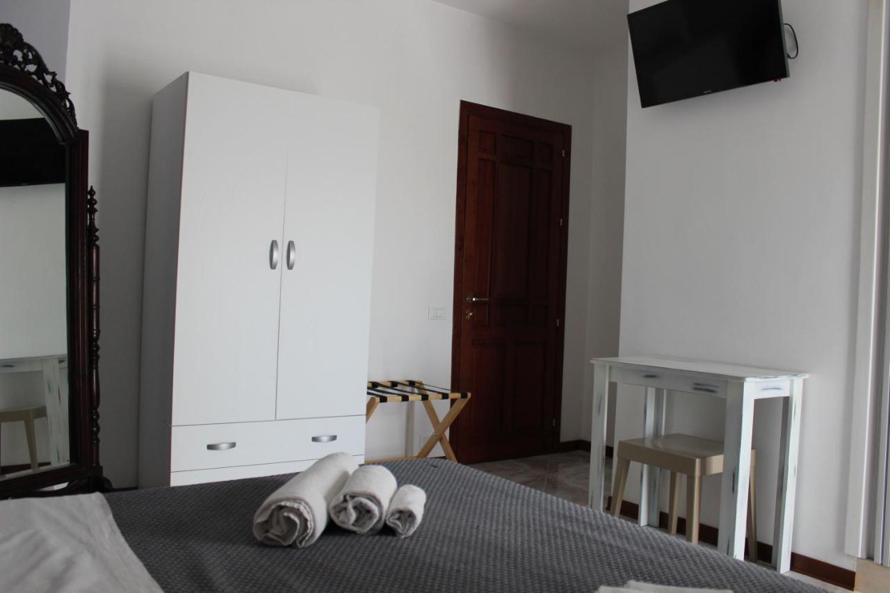 فندق Casa Chiarenza كاستيلاّماري ديل غو المظهر الخارجي الصورة