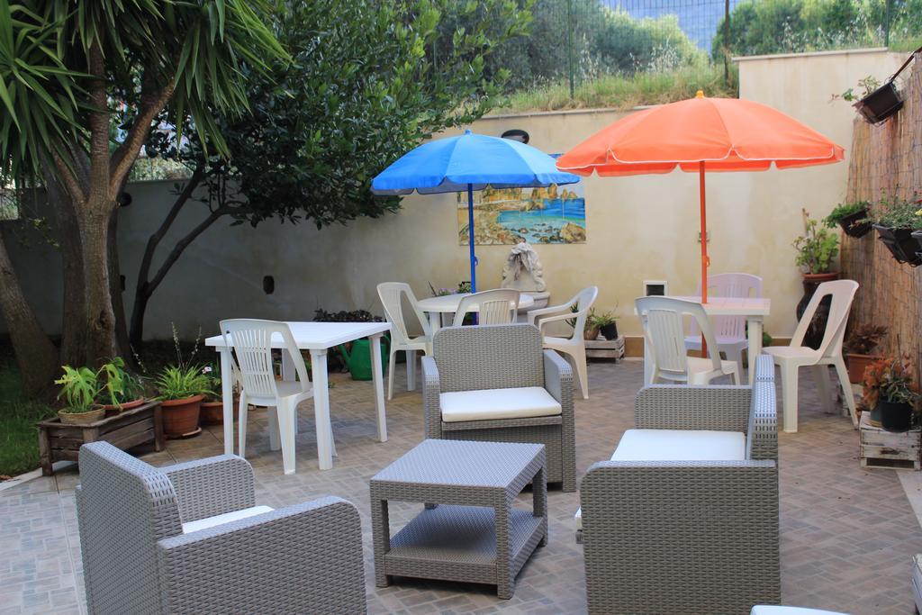 فندق Casa Chiarenza كاستيلاّماري ديل غو المظهر الخارجي الصورة
