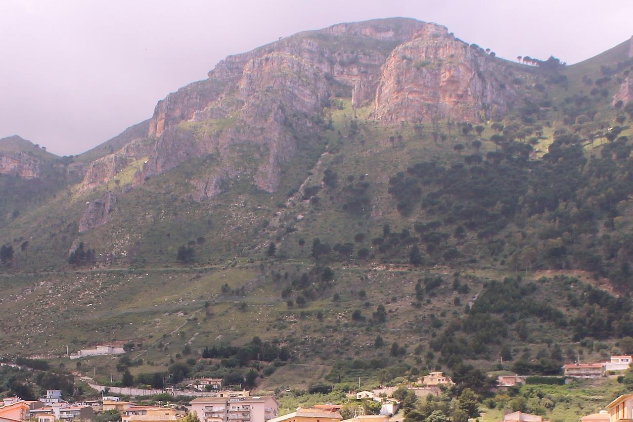 فندق Casa Chiarenza كاستيلاّماري ديل غو المظهر الخارجي الصورة